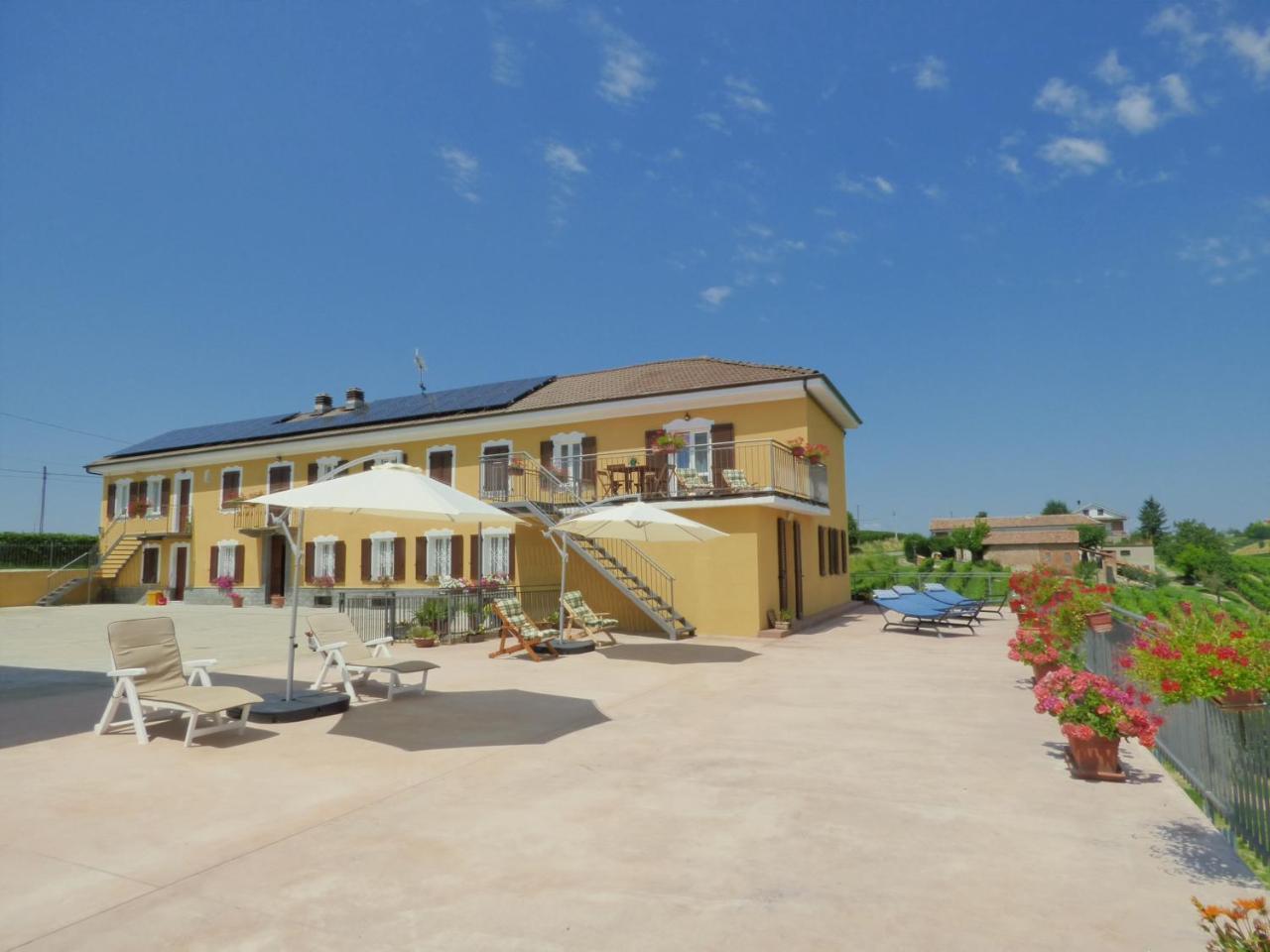 Agriturismo Ca Del Nono San Marzano Oliveto ภายนอก รูปภาพ